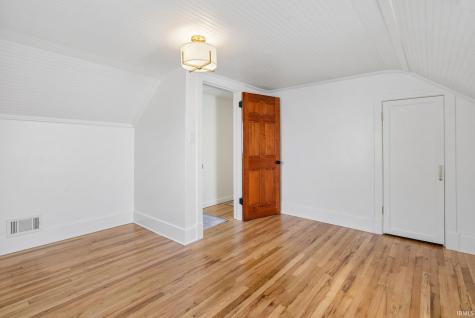 4031 Fairfield Avenue Fort Wayne IN 46807
