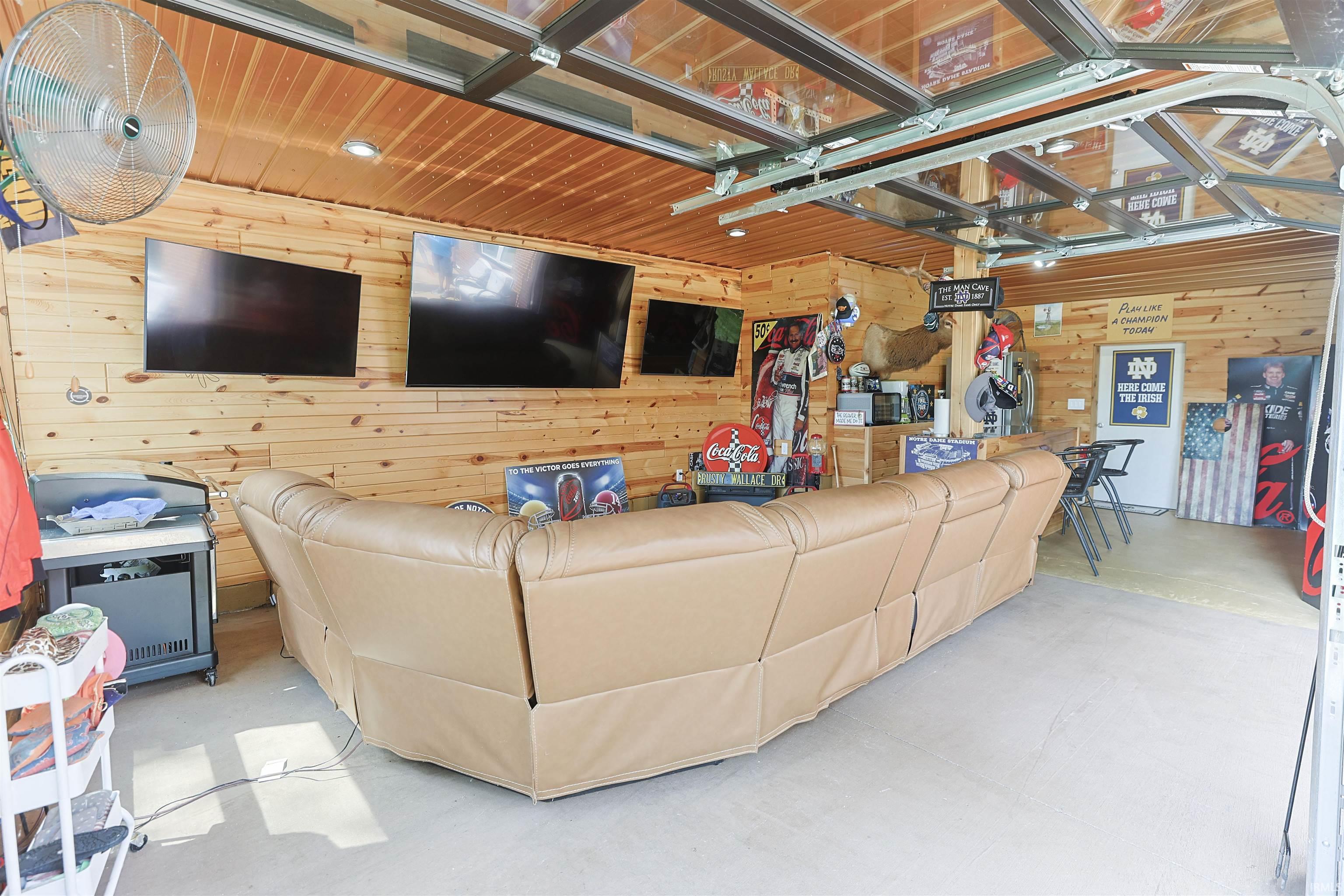 10098 Jefferson Road Osceola IN 46561