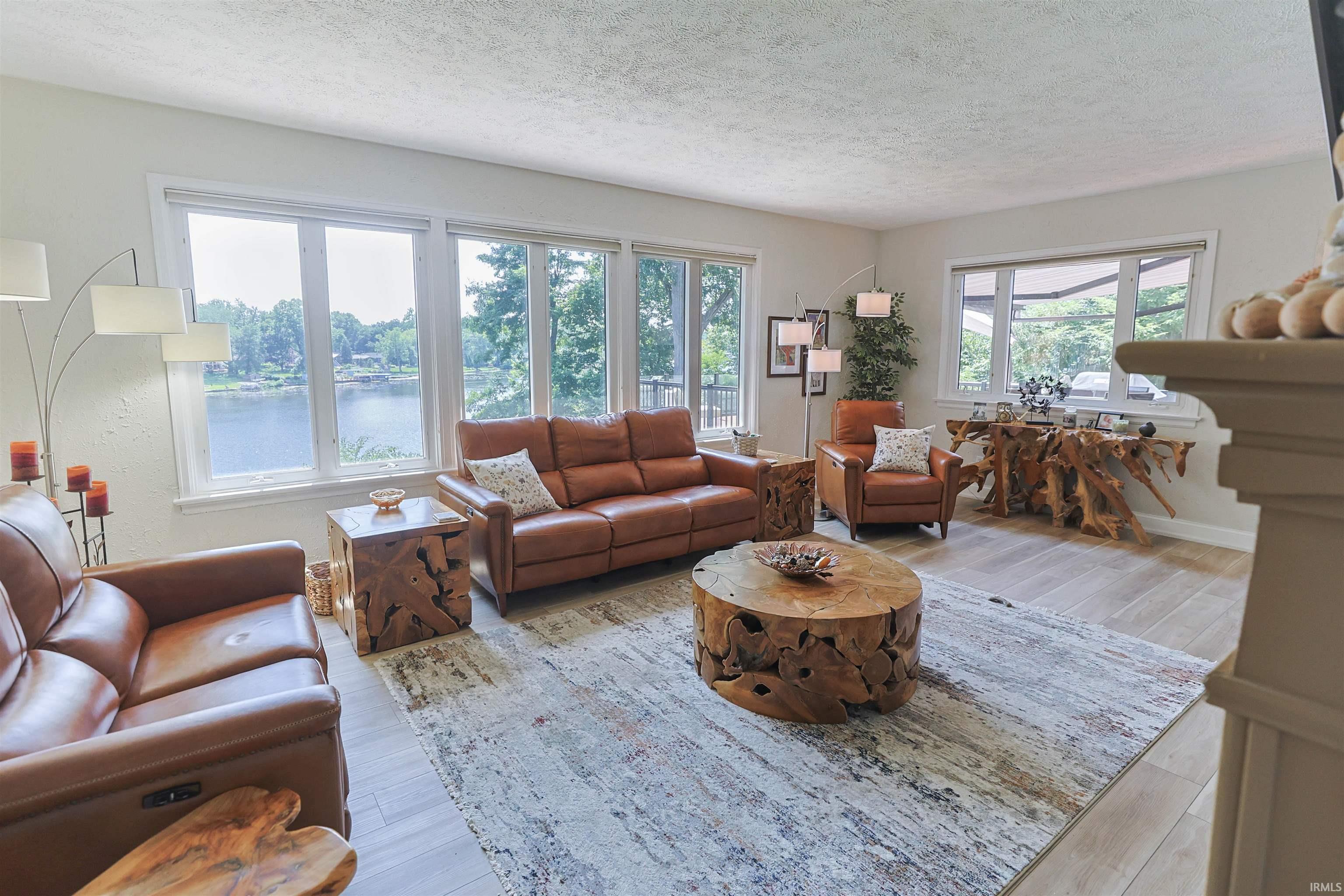 10098 Jefferson Road Osceola IN 46561