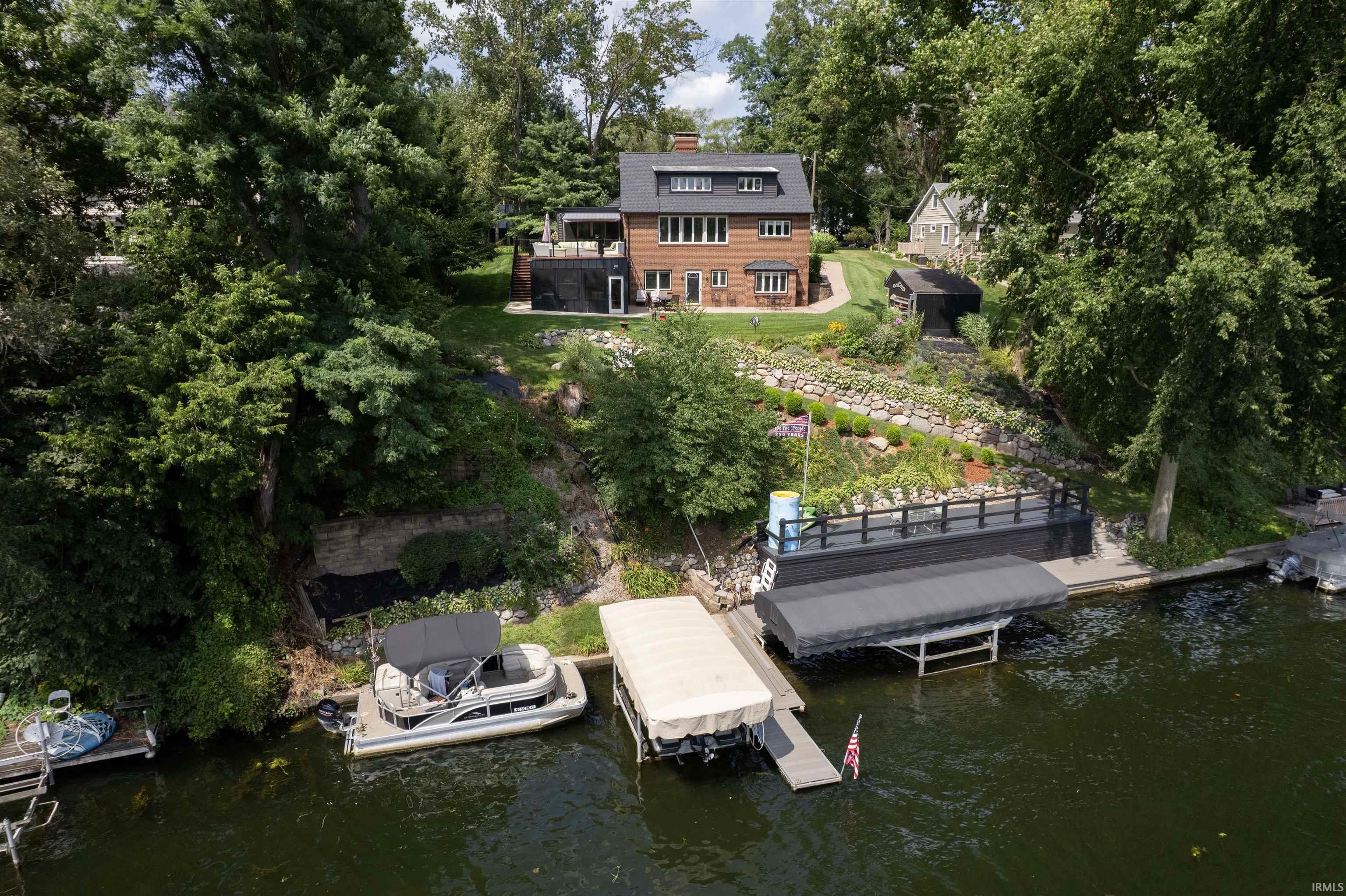 10098 Jefferson Road Osceola IN 46561