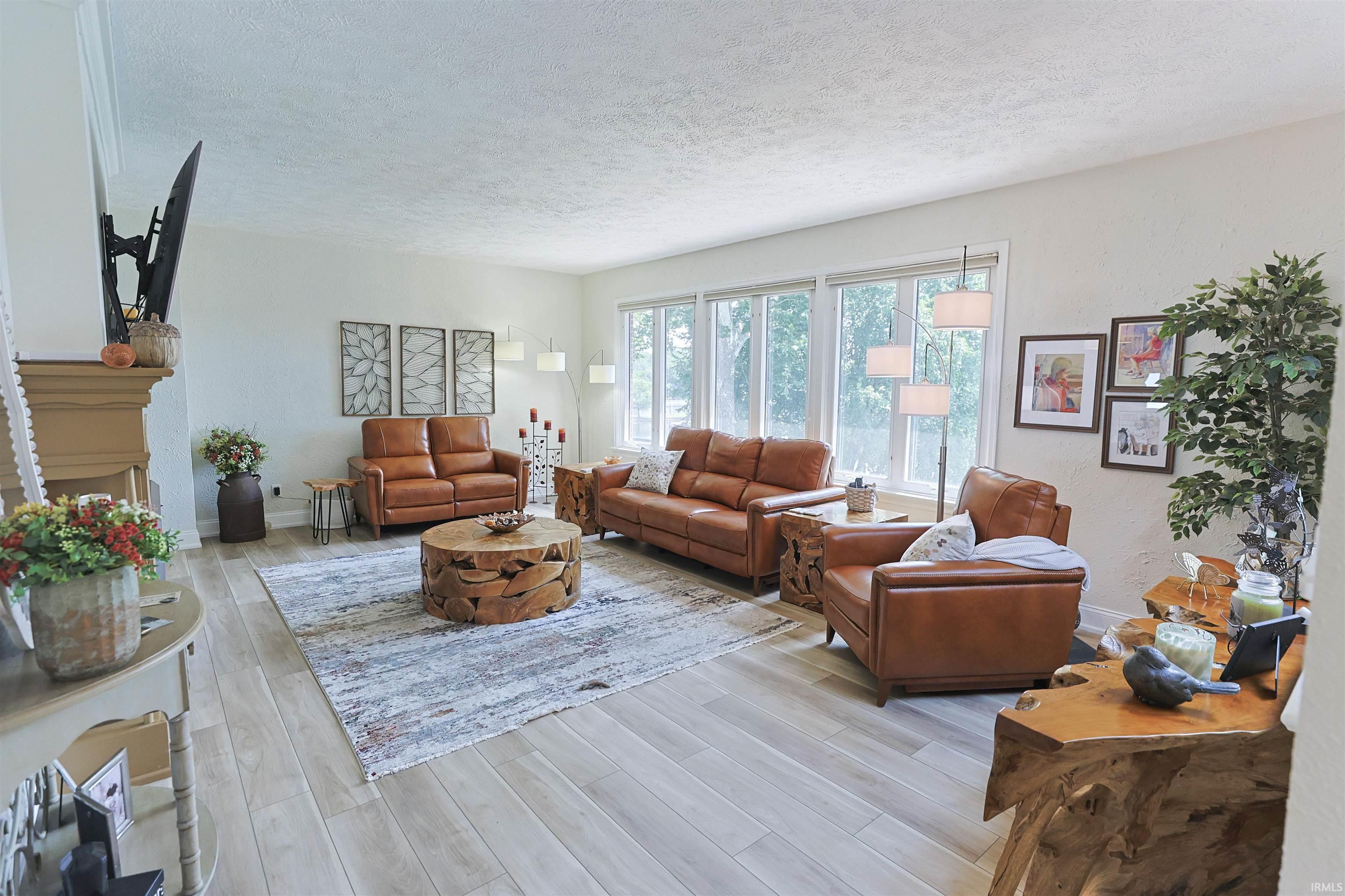 10098 Jefferson Road Osceola IN 46561