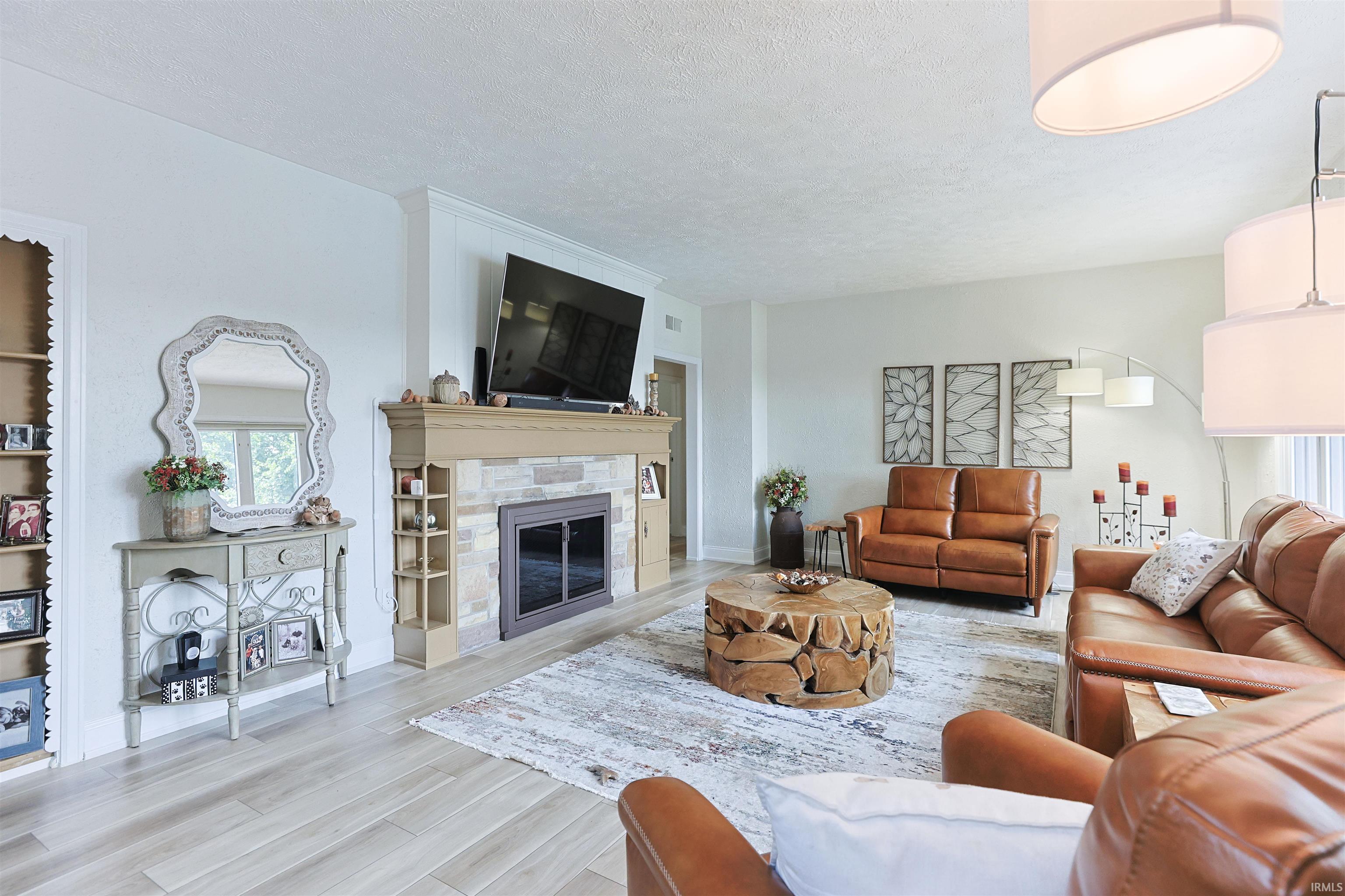10098 Jefferson Road Osceola IN 46561