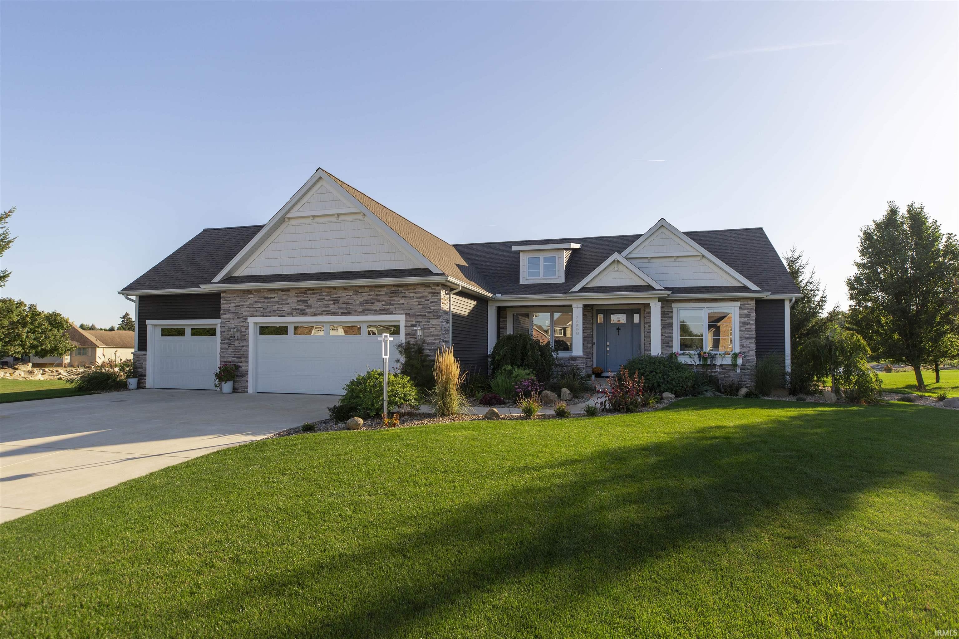 26590 Boulder Crest Court South Bend IN 46628
