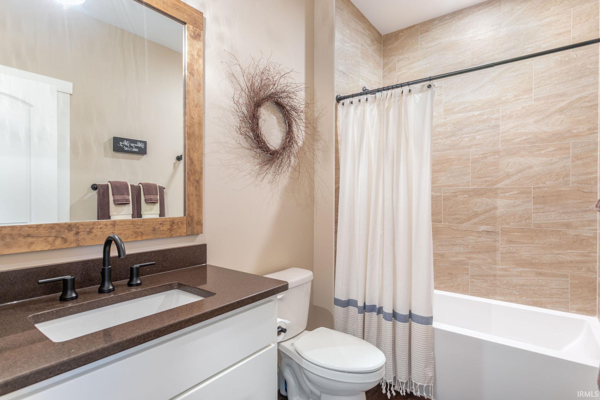 54706 Columbia Bay Drive Osceola IN 46561
