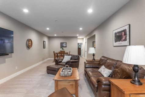 54706 Columbia Bay Drive Osceola IN 46561