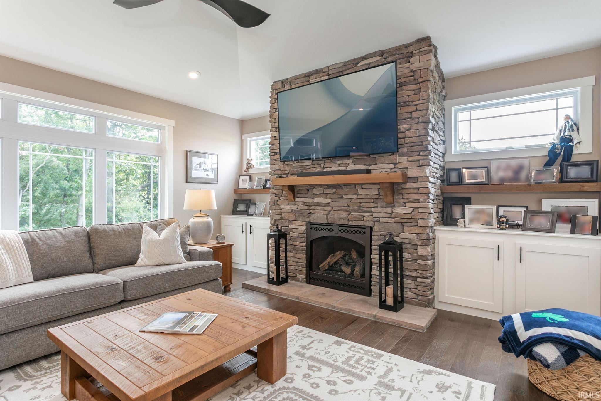 54706 Columbia Bay Drive Osceola IN 46561