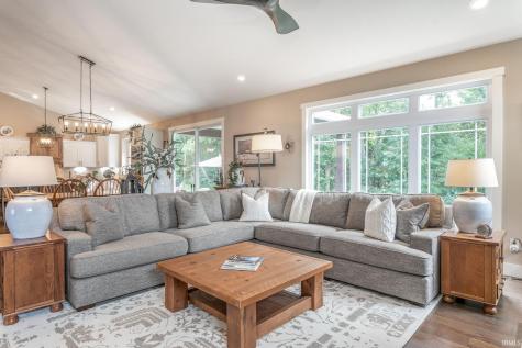 54706 Columbia Bay Drive Osceola IN 46561