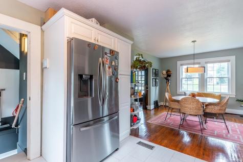 209 S Cornell Circle Fort Wayne IN 46807