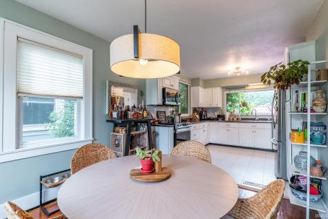209 S Cornell Circle Fort Wayne IN 46807