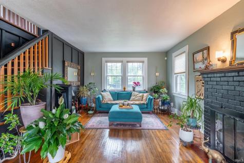 209 S Cornell Circle Fort Wayne IN 46807