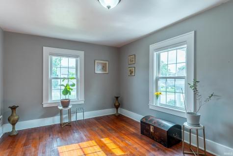 209 S Cornell Circle Fort Wayne IN 46807