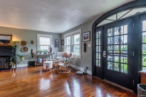 209 S Cornell Circle Fort Wayne IN 46807