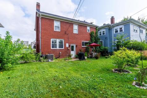 209 S Cornell Circle Fort Wayne IN 46807