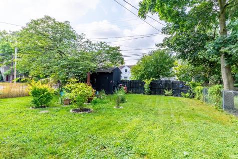 209 S Cornell Circle Fort Wayne IN 46807