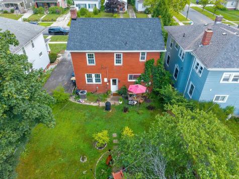 209 S Cornell Circle Fort Wayne IN 46807