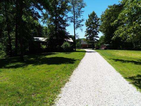 8774 N Lake Road Jasonville IN 47438