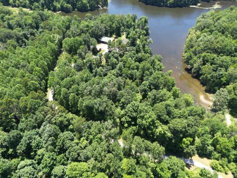 8774 N Lake Road Jasonville IN 47438