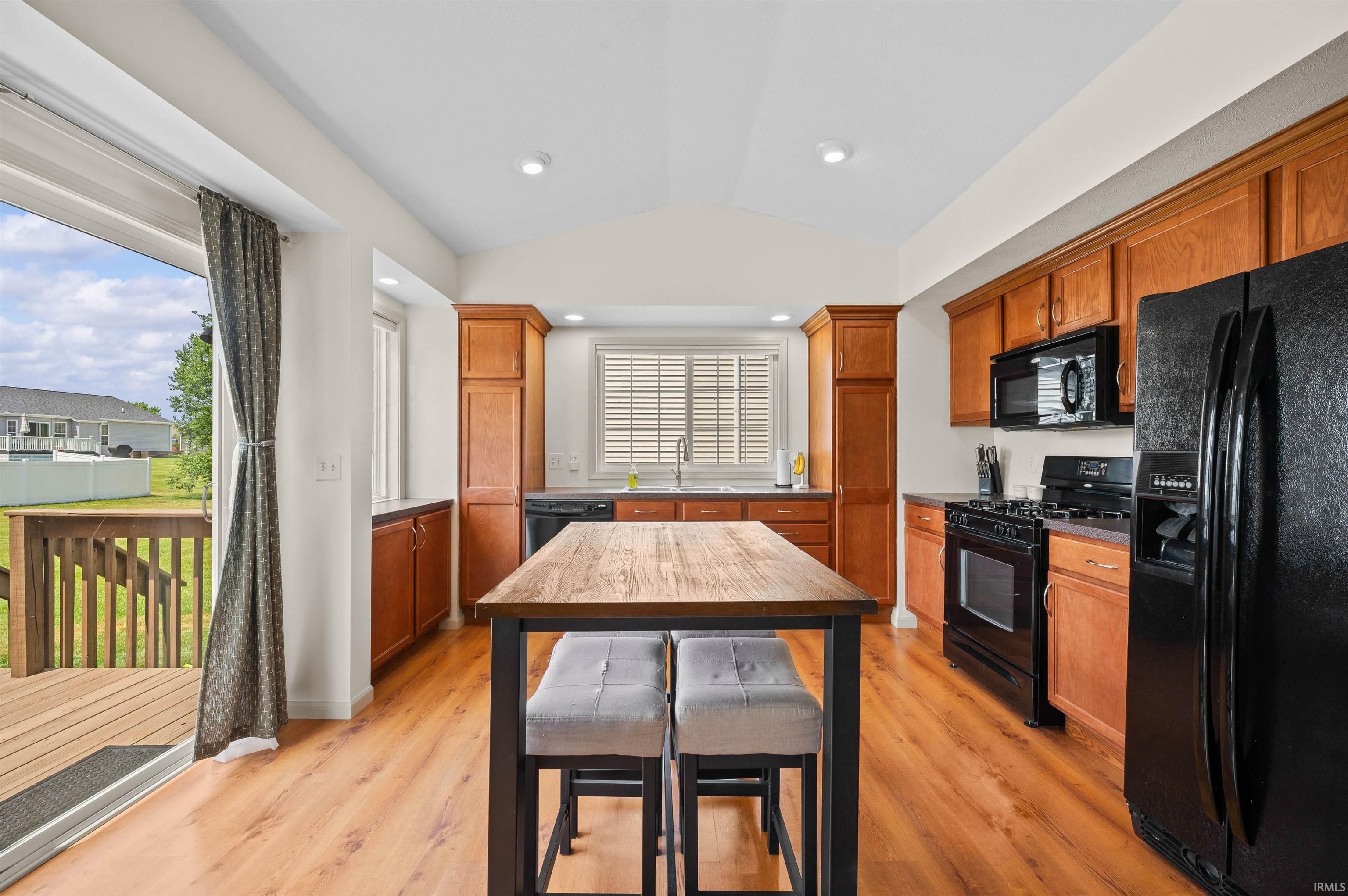 51813 Melwood Court South Bend IN 46628