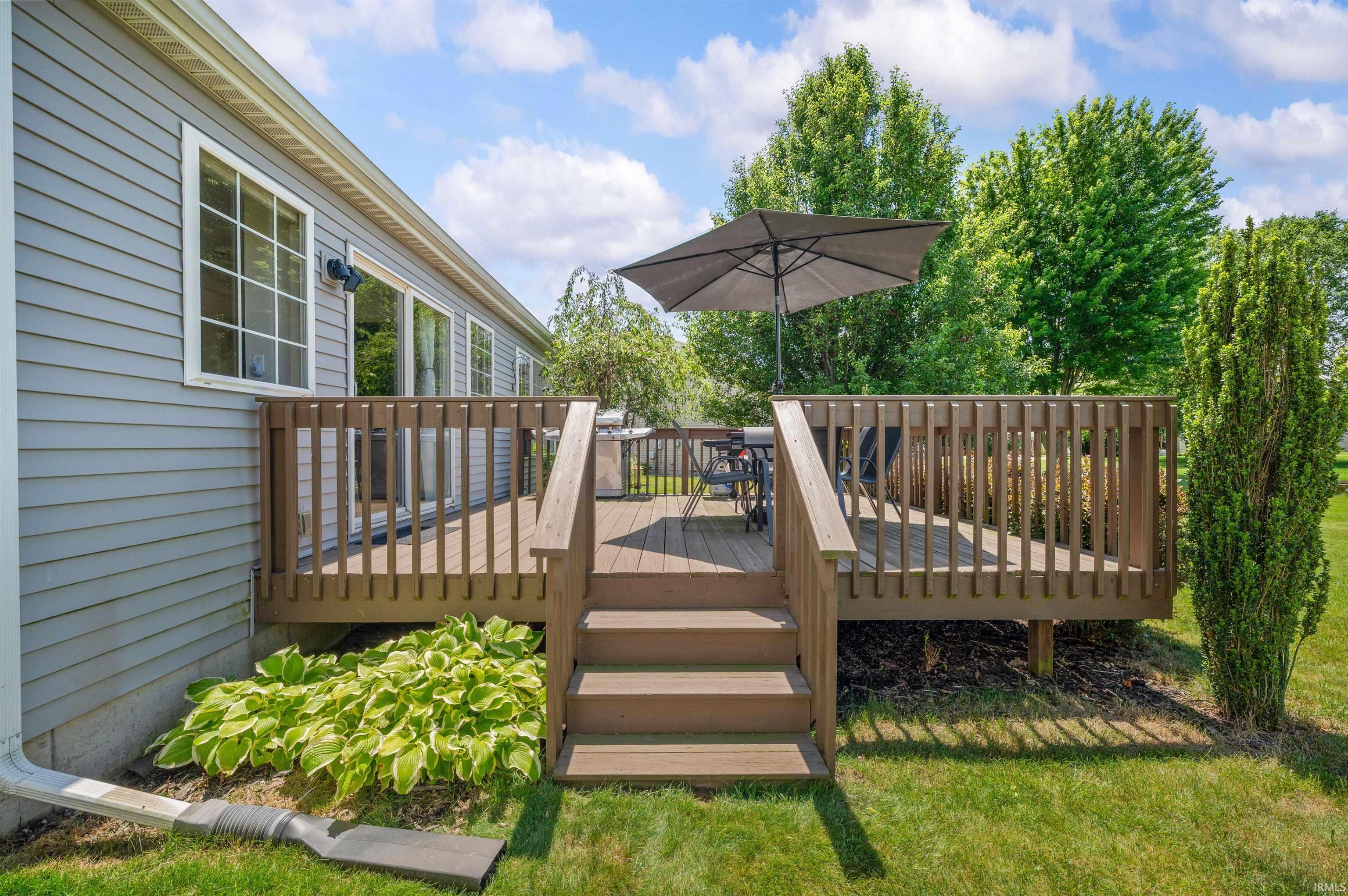 51813 Melwood Court South Bend IN 46628