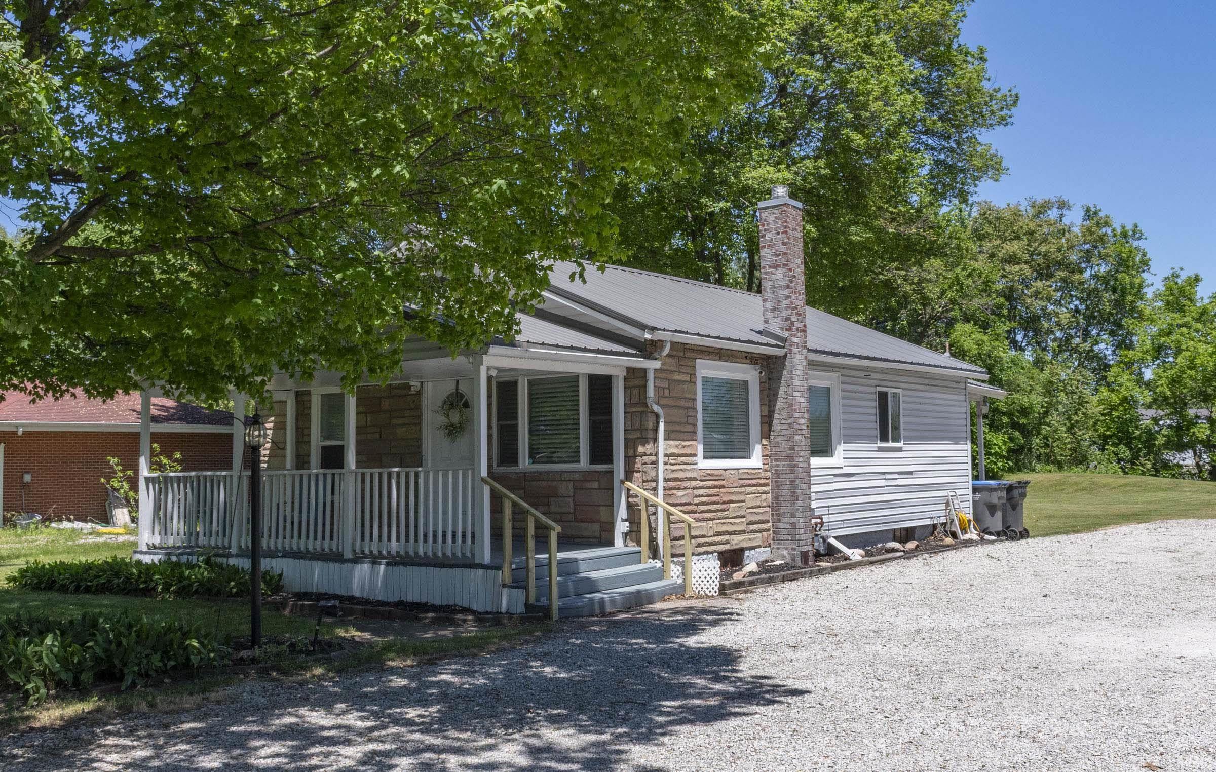 2902 Edwardsburg Avenue Elkhart IN 46514
