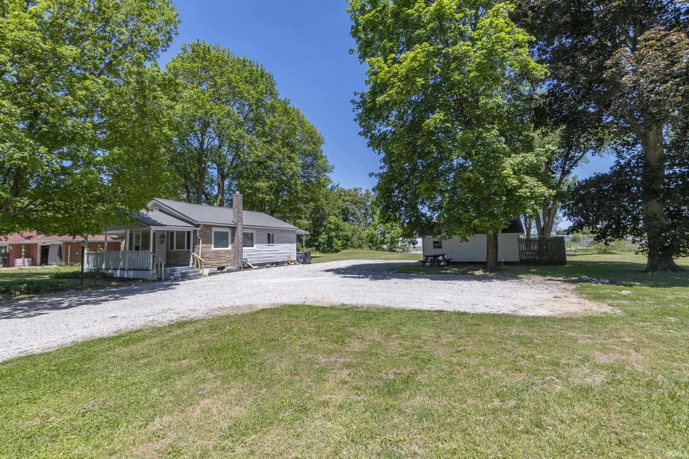 2902 Edwardsburg Avenue Elkhart IN 46514