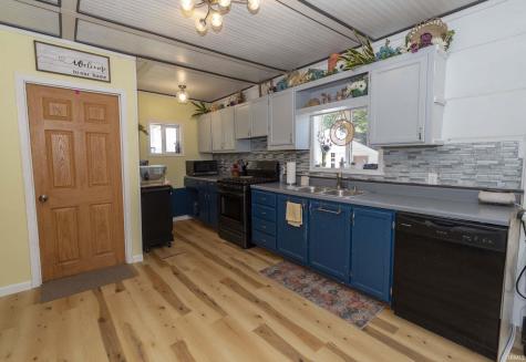 2902 Edwardsburg Avenue Elkhart IN 46514