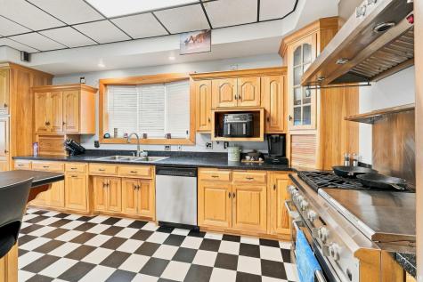 1160 Poplar Street Huntington IN 46750
