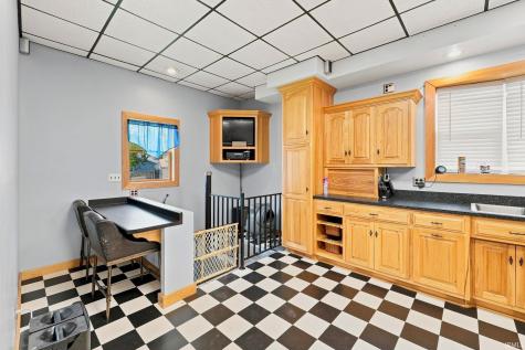 1160 Poplar Street Huntington IN 46750