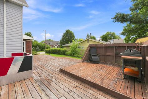 1160 Poplar Street Huntington IN 46750