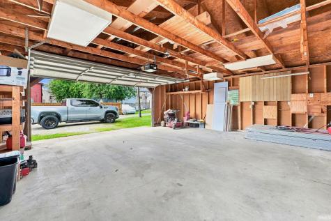 1160 Poplar Street Huntington IN 46750