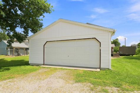 1160 Poplar Street Huntington IN 46750
