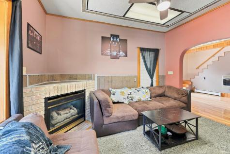 1160 Poplar Street Huntington IN 46750