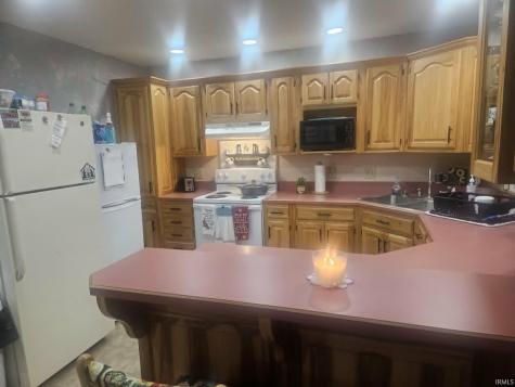 313 SE 7th Street Washington IN 47501