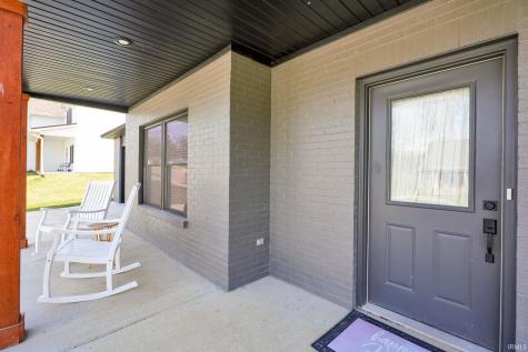 526 E Lucy Lane Ellettsville IN 47429