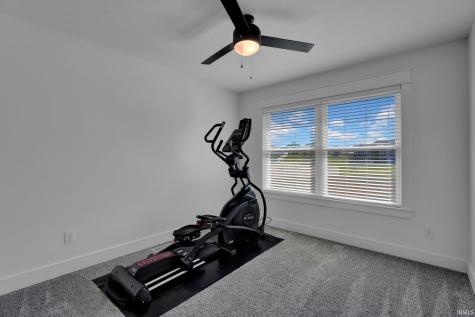 526 E Lucy Lane Ellettsville IN 47429