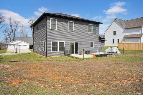 526 E Lucy Lane Ellettsville IN 47429