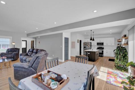526 E Lucy Lane Ellettsville IN 47429