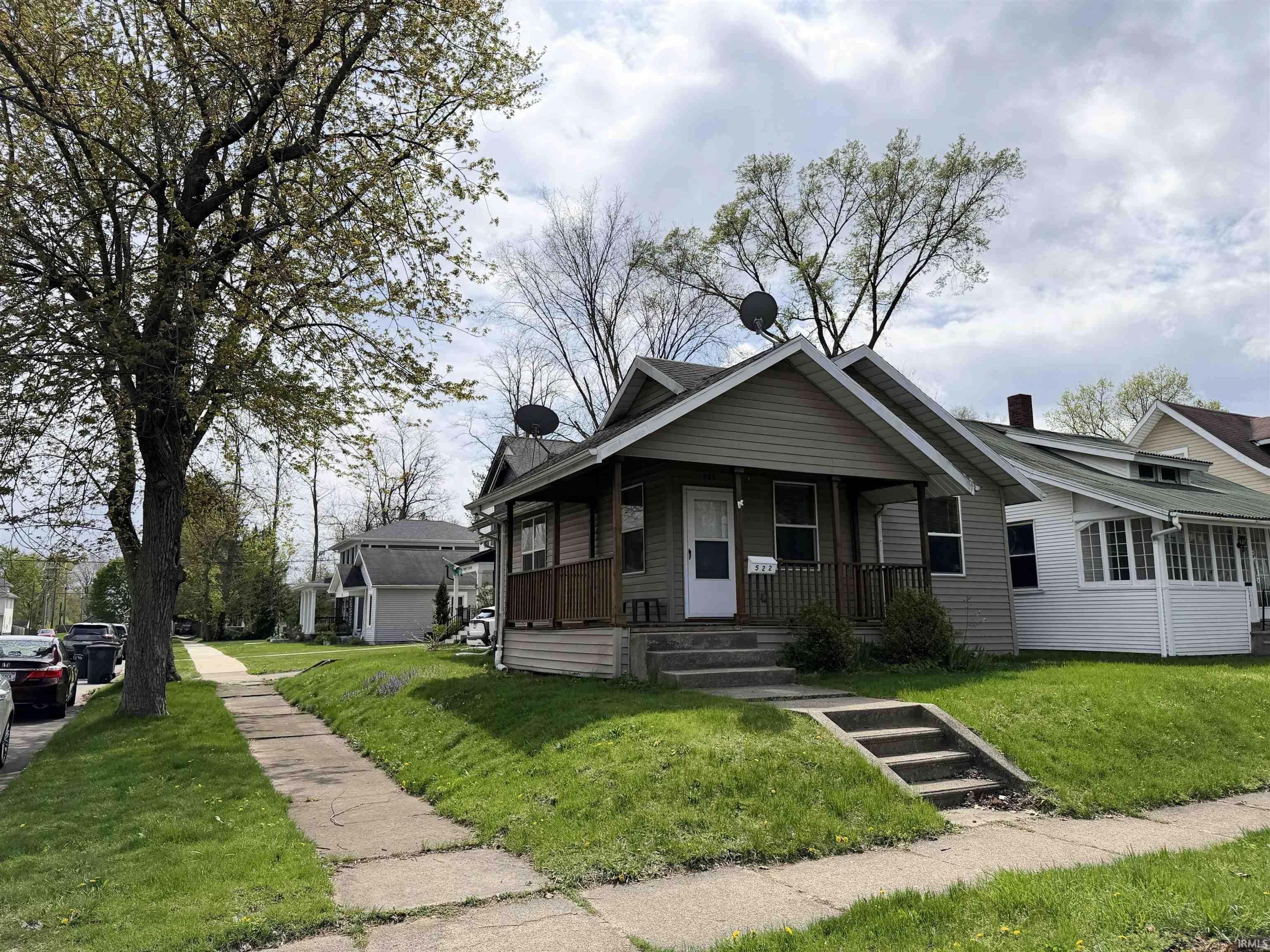 522 Howard Street South Bend IN 46617