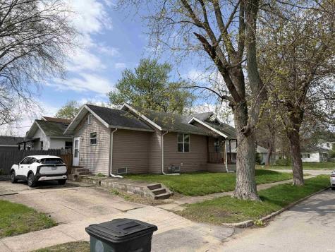 522 Howard Street South Bend IN 46617