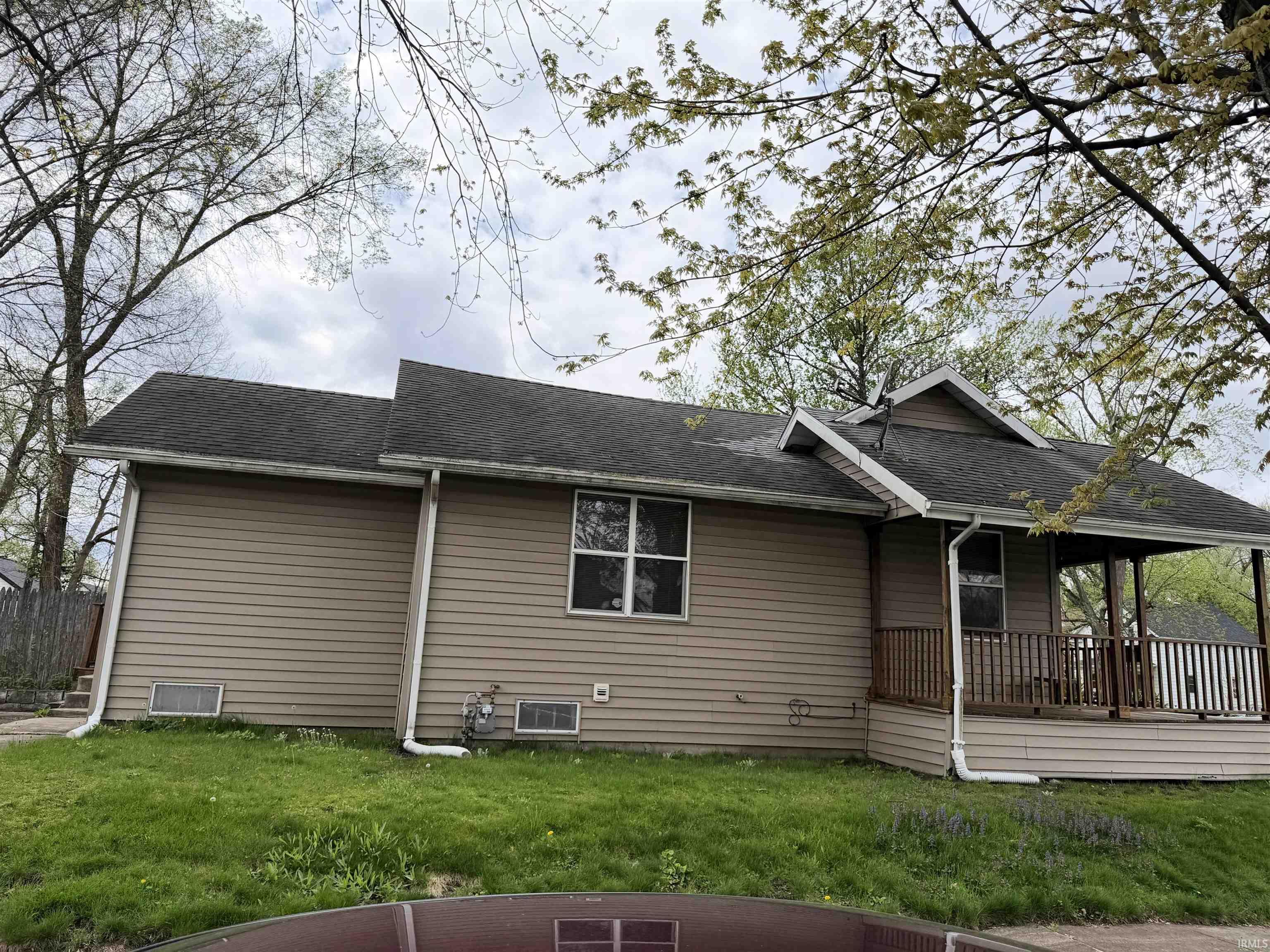 522 Howard Street South Bend IN 46617