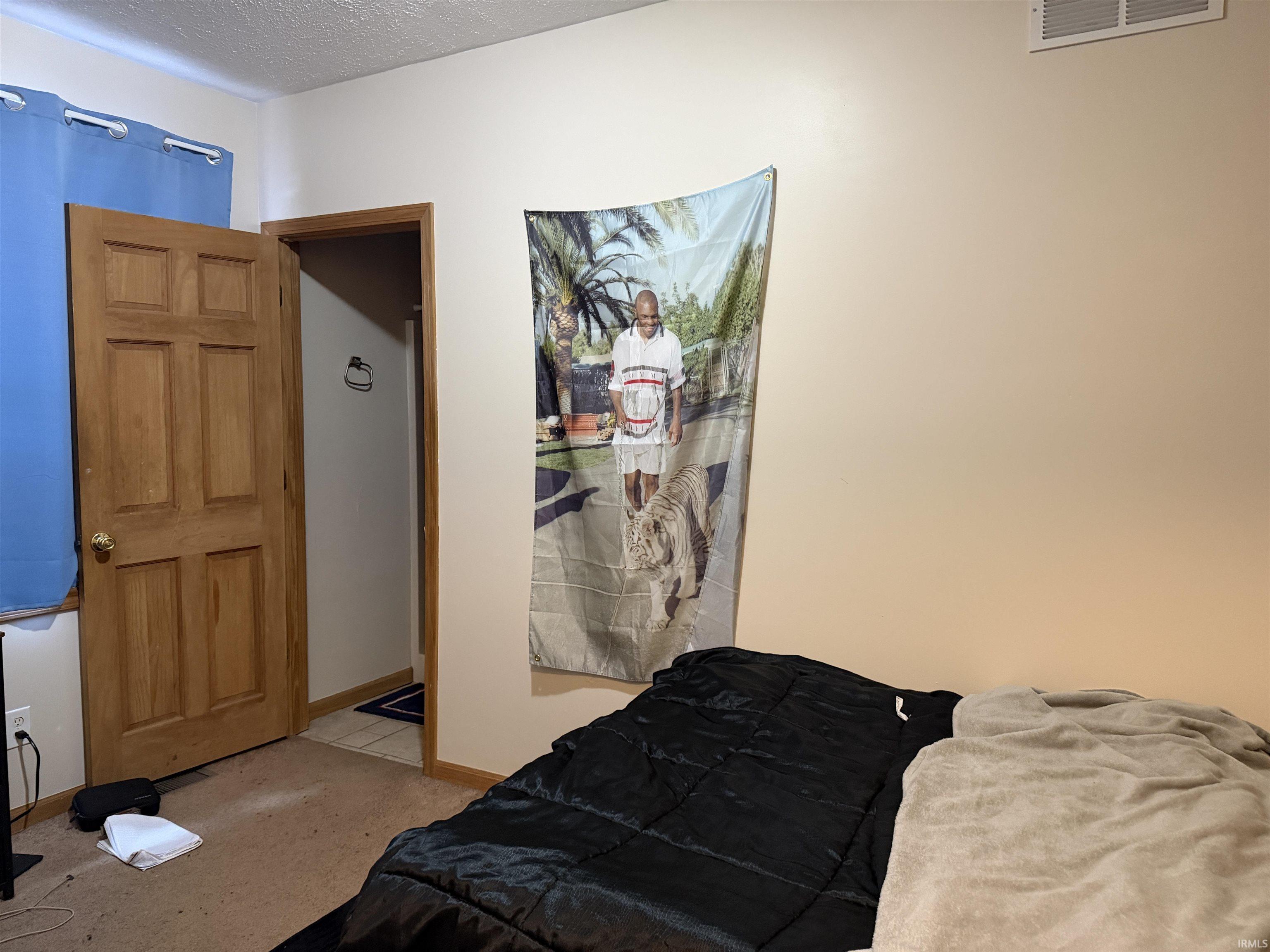 522 Howard Street South Bend IN 46617