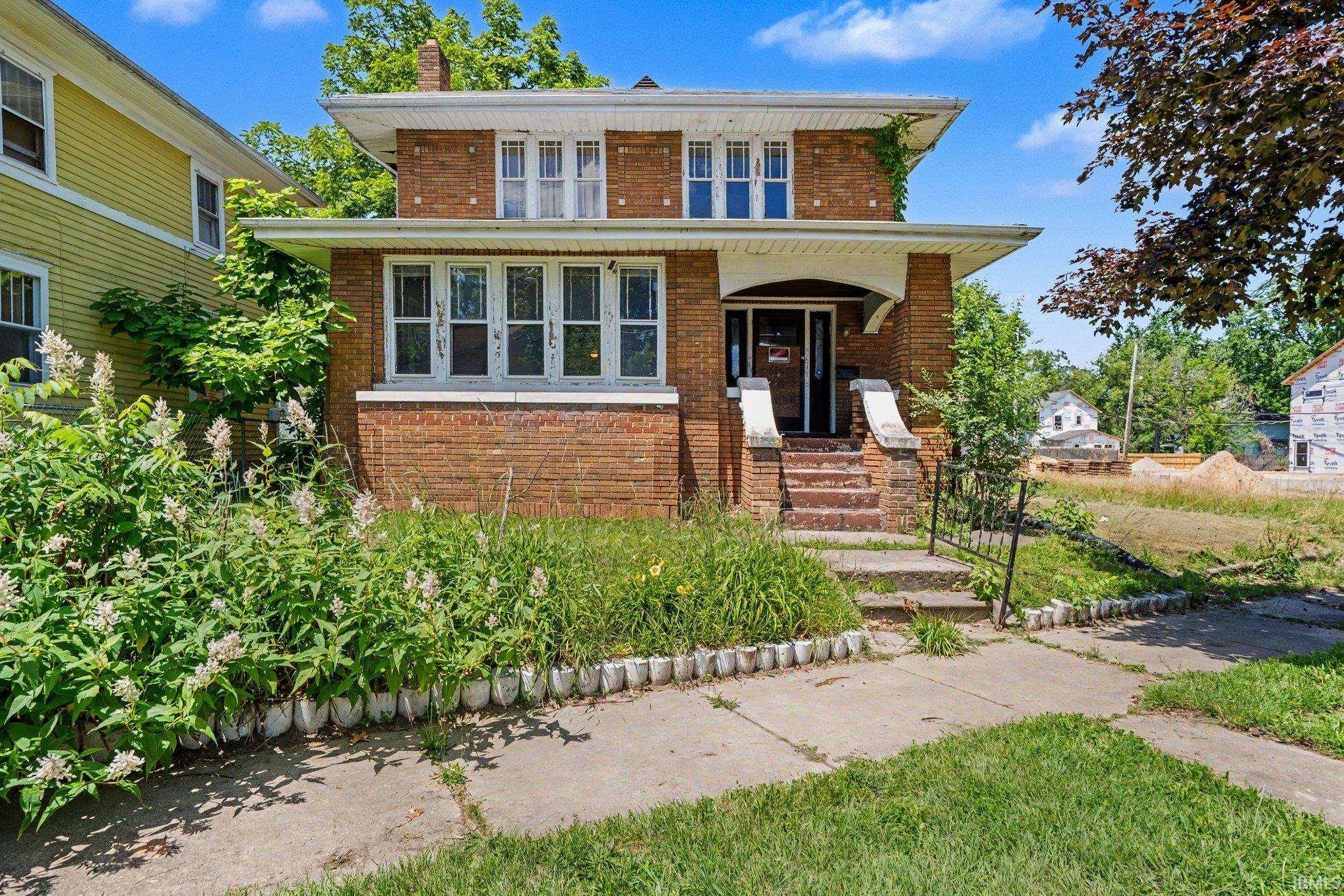 501 Blaine Avenue South Bend IN 46616