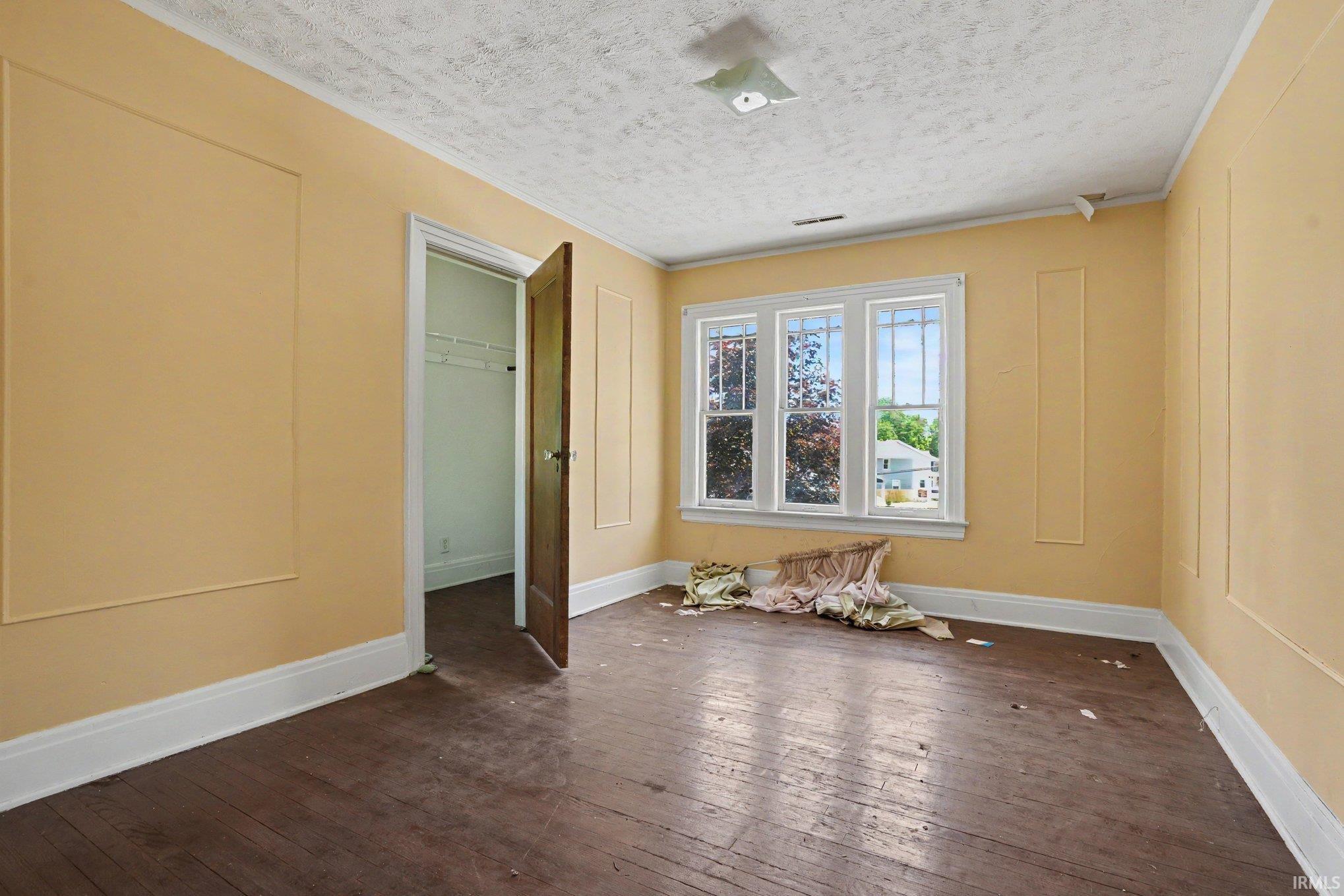 501 Blaine Avenue South Bend IN 46616