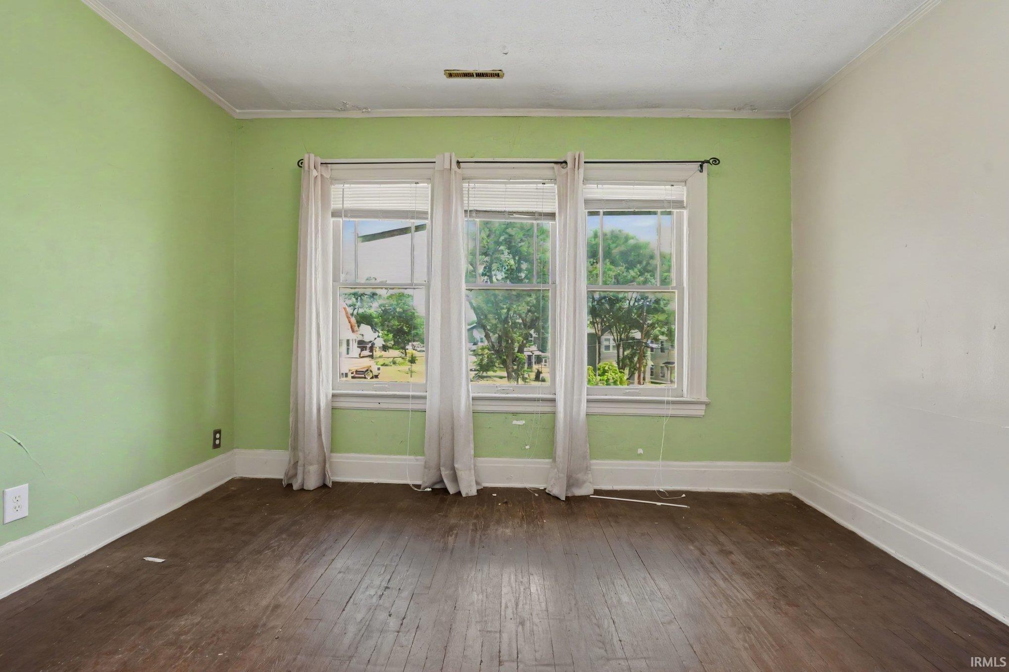 501 Blaine Avenue South Bend IN 46616
