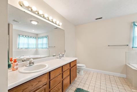4903 Shearwater Court Lafayette IN 47909