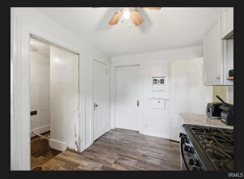 115 W Perrin Street Mulberry IN 46058