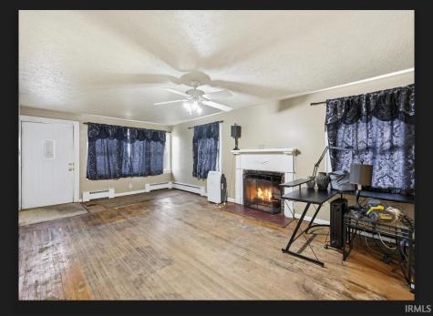 115 W Perrin Street Mulberry IN 46058