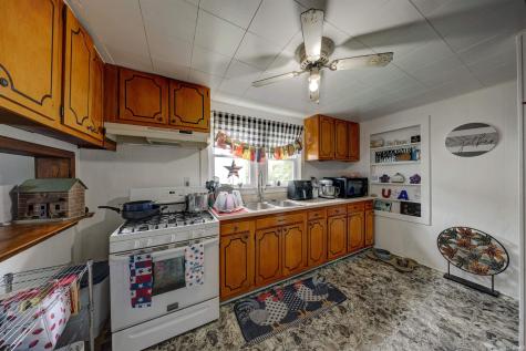 611 15th Street Tell City IN 47586
