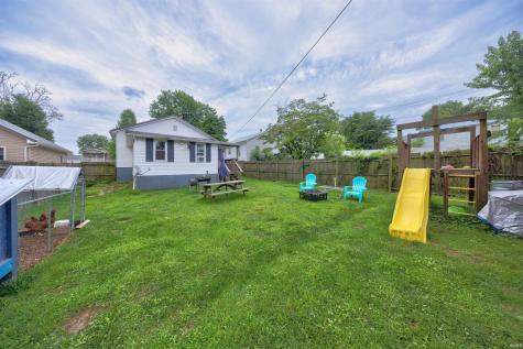 611 15th Street Tell City IN 47586