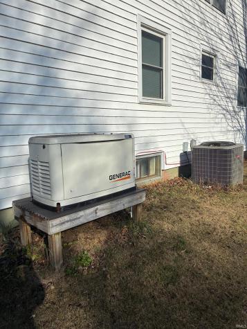 7059 S Beal Road Vincennes IN 47591